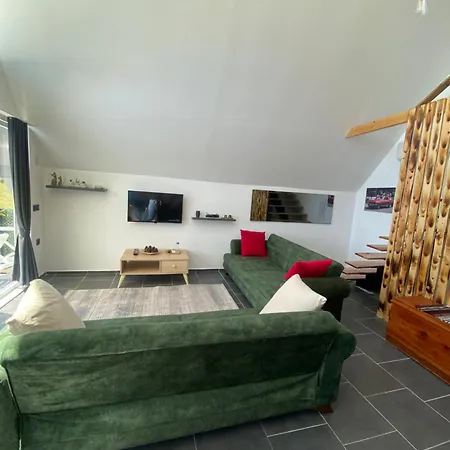Goecebe House * Karadonlar